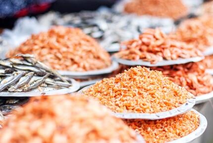 南(nan)湖(hú)魚市(shi) 