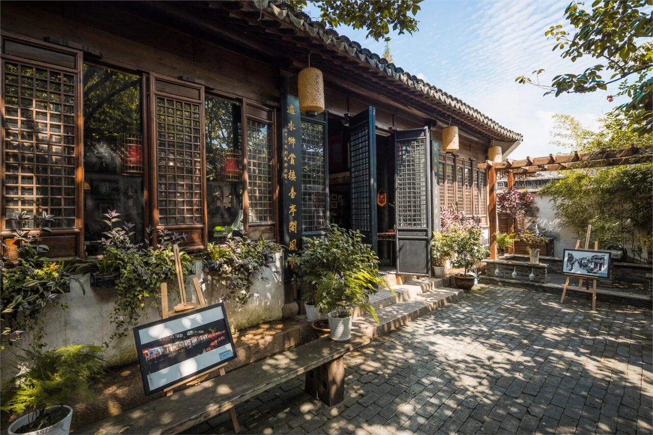 限(xian)量搶購(gòu)！療愈周莊，“影藝”照進(jin)水鄉(xiāng)